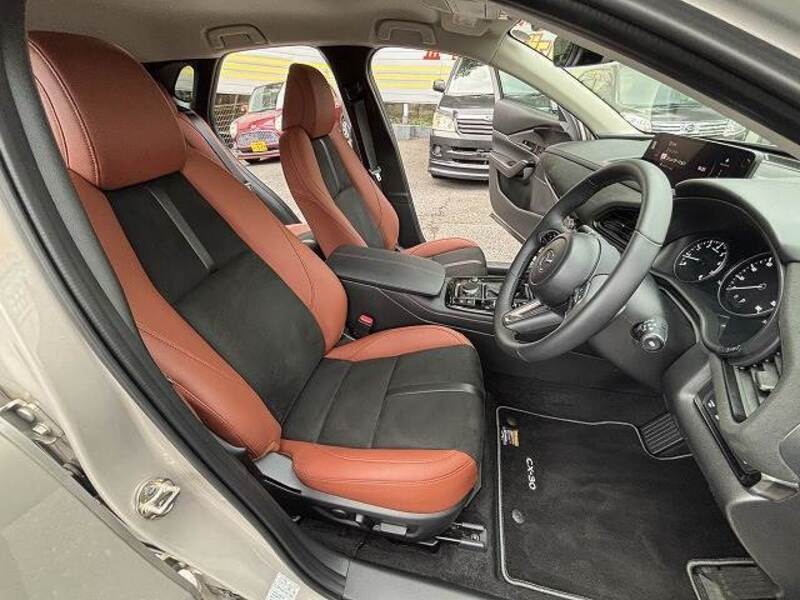 CX-30