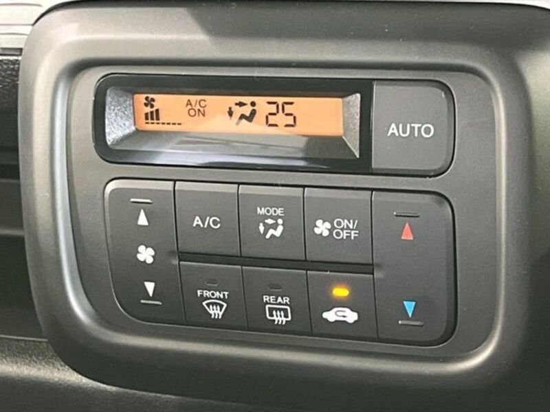 N-VAN