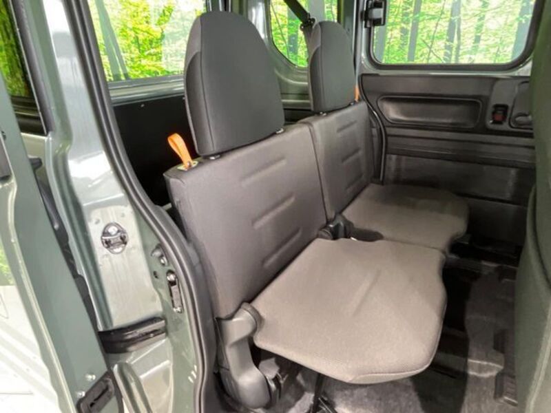 N-VAN