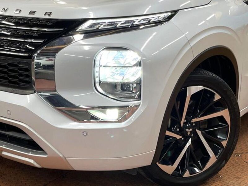 OUTLANDER PHEV