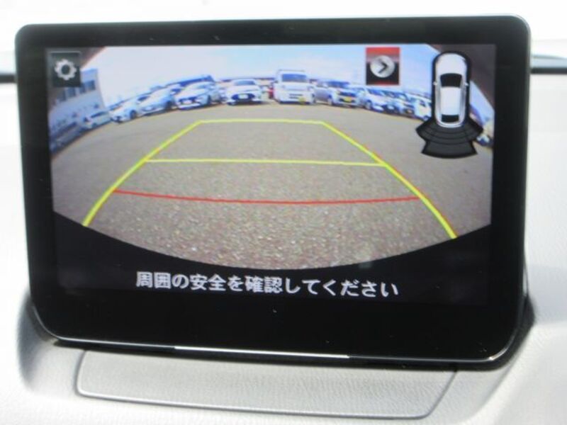 MAZDA2