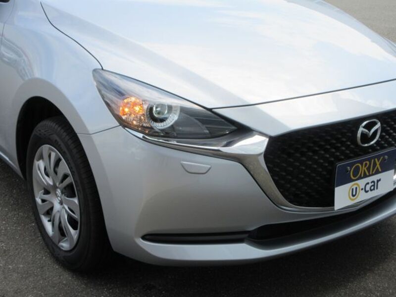 MAZDA2