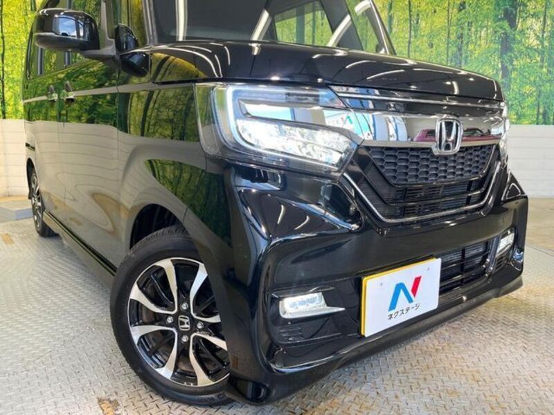 N BOX CUSTOM