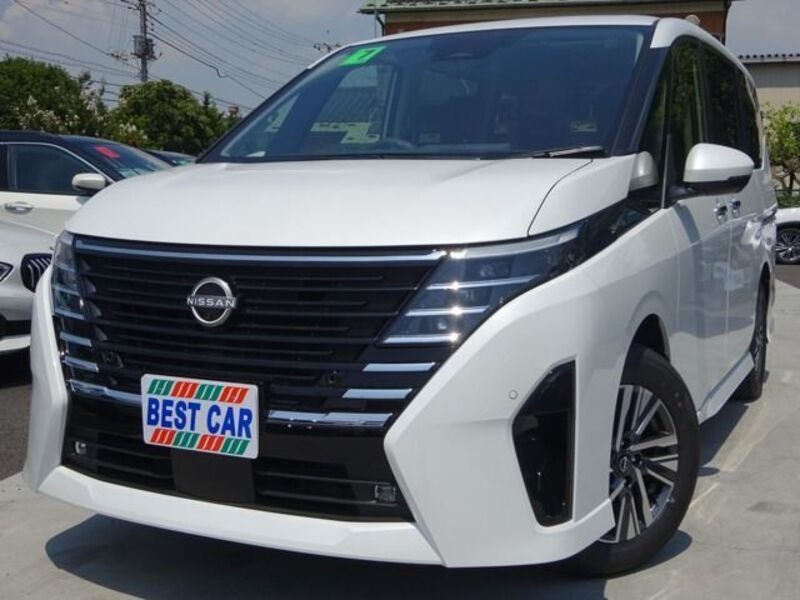 NISSAN SERENA