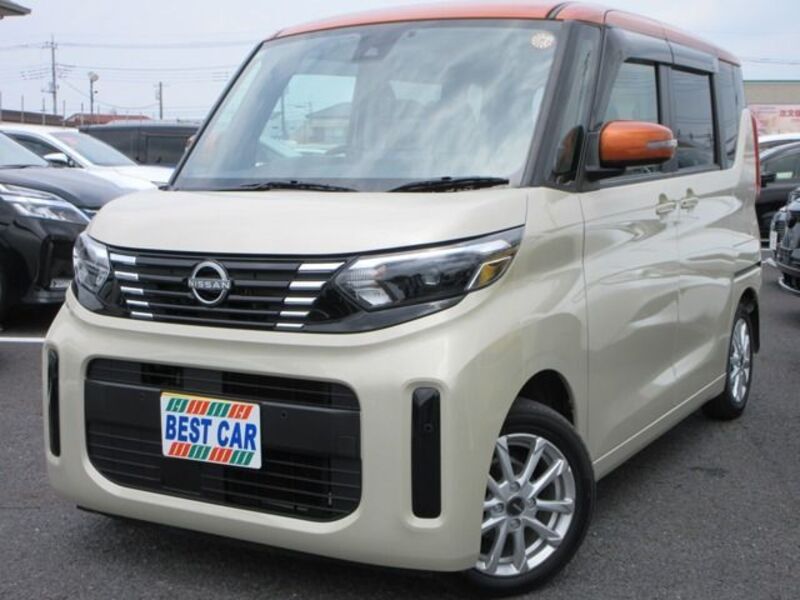 NISSAN ROOX