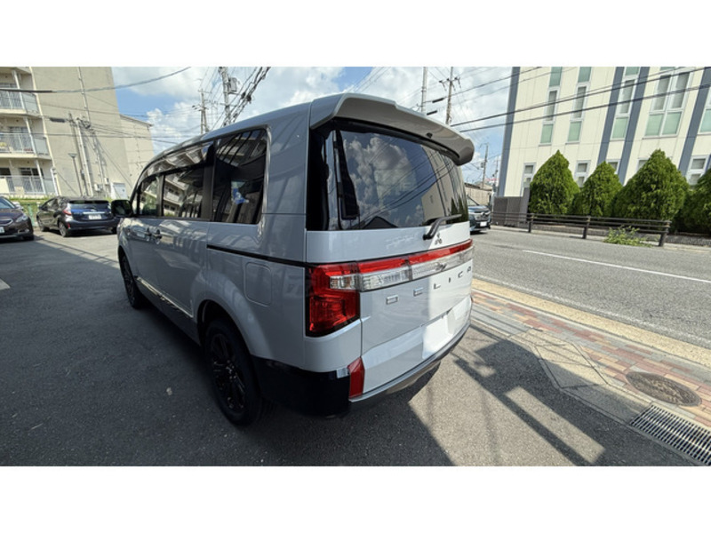 DELICA D5