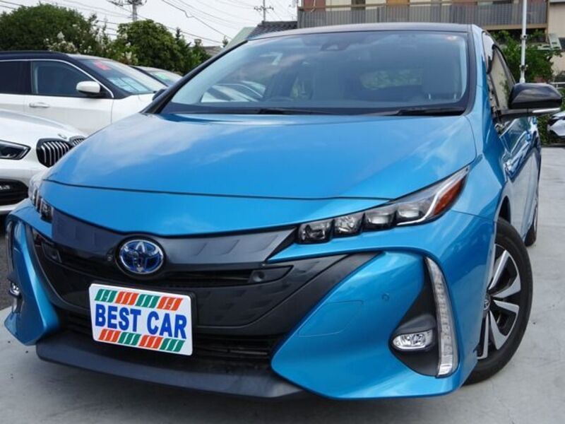 TOYOTA PRIUS PHV