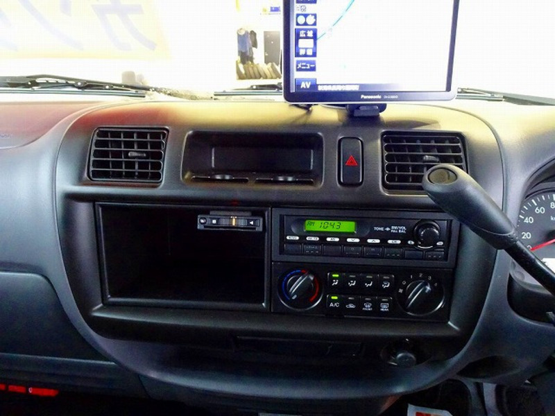 BONGO VAN