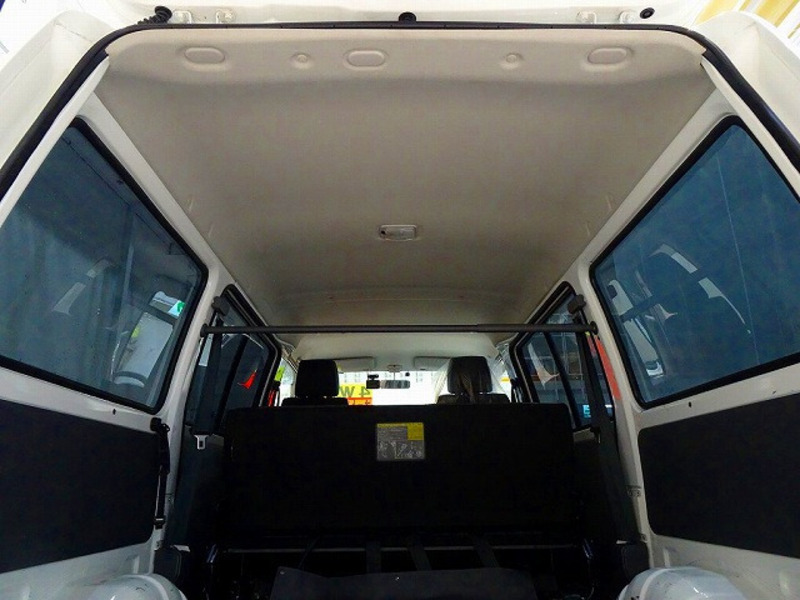 BONGO VAN