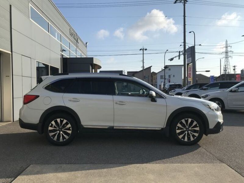 LEGACY OUTBACK