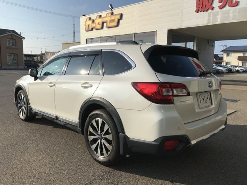 LEGACY OUTBACK