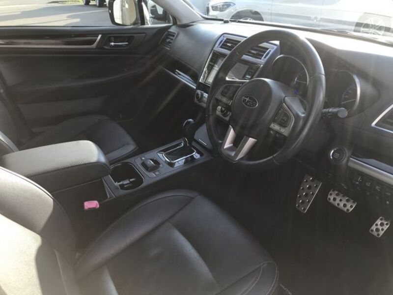 LEGACY OUTBACK
