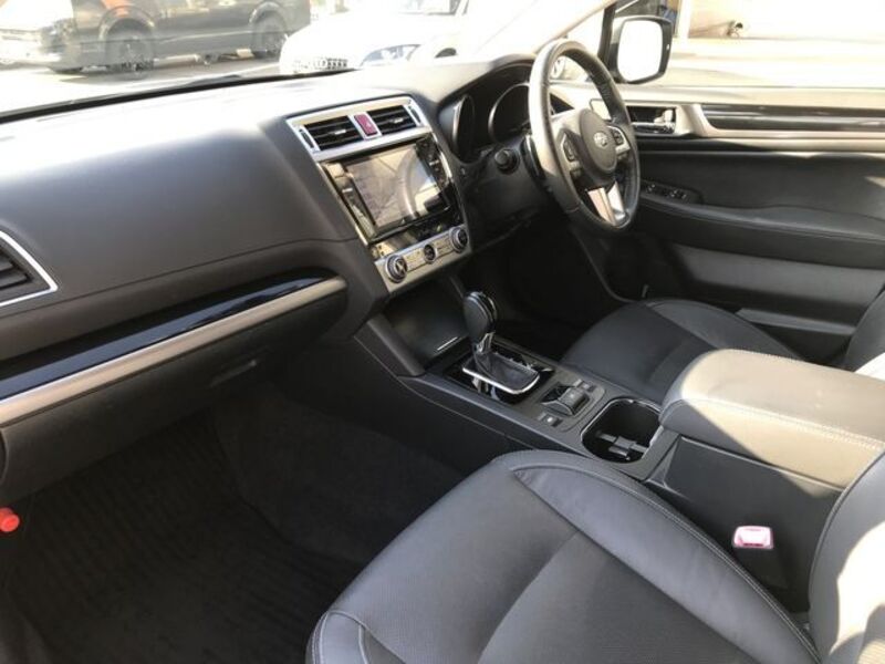 LEGACY OUTBACK
