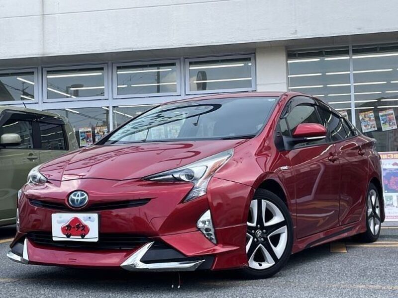 TOYOTA PRIUS