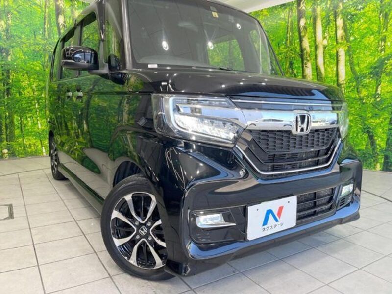 N BOX CUSTOM
