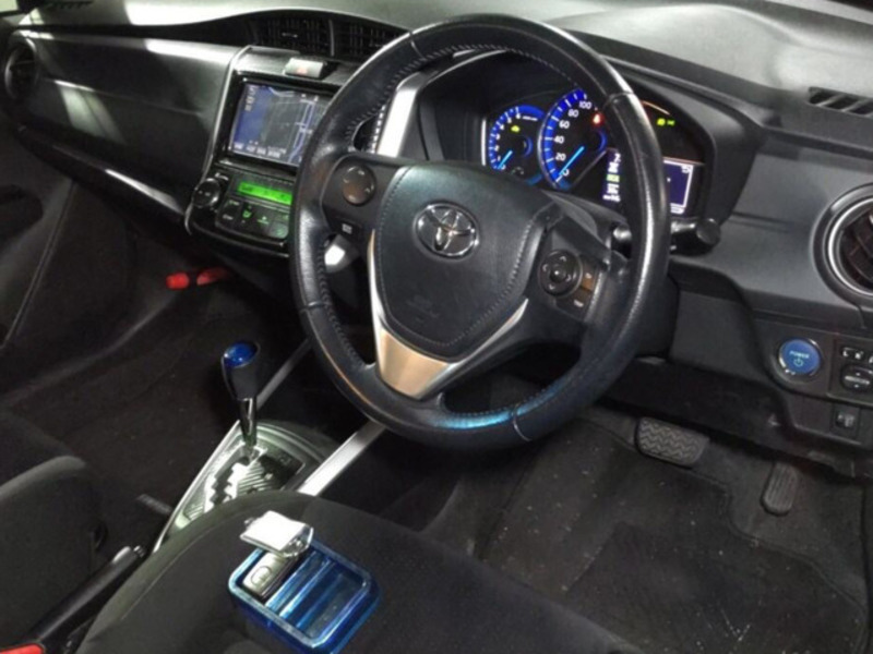 COROLLA FIELDER
