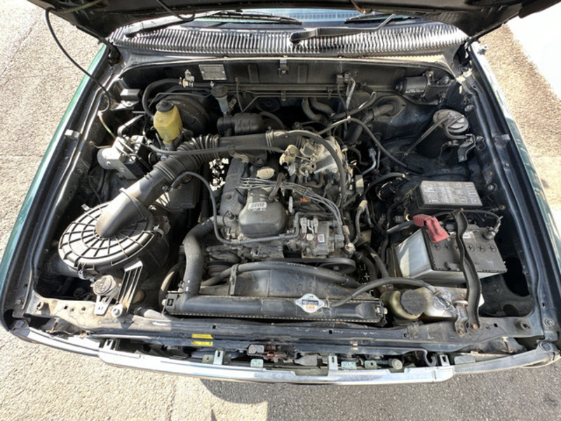 HILUX