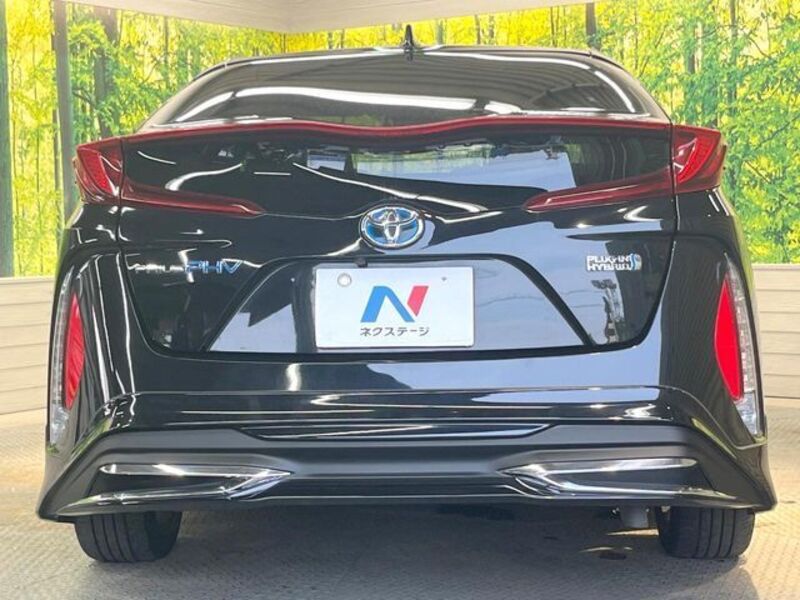 PRIUS PHV