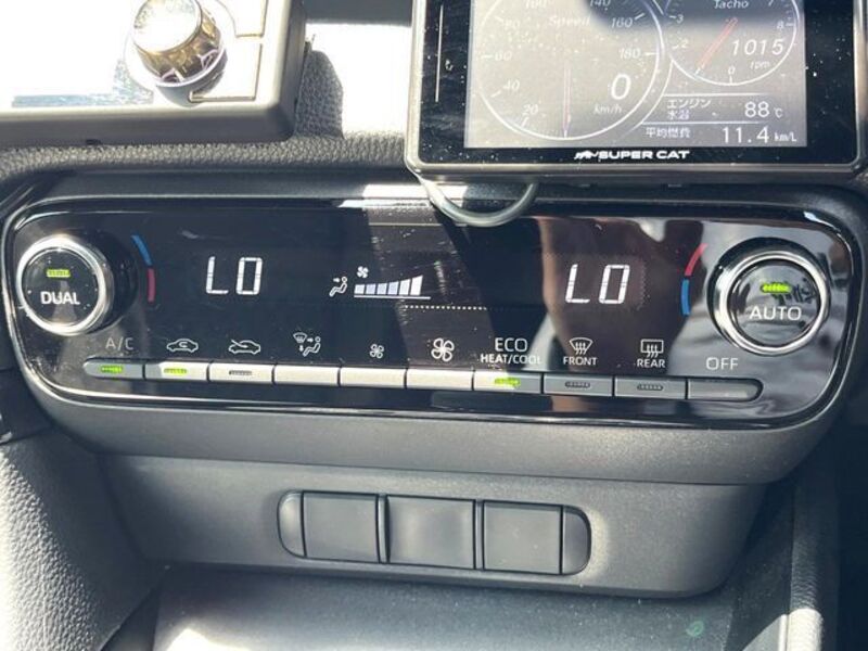 GR YARIS