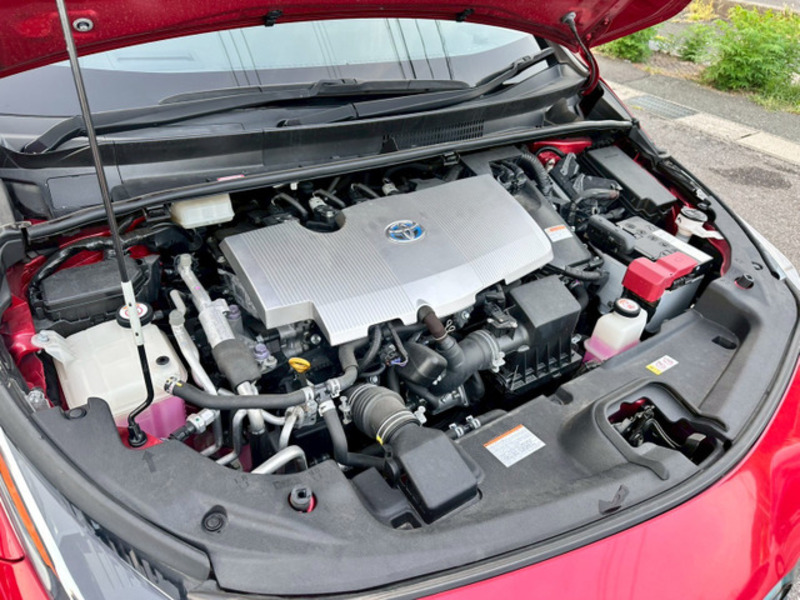 PRIUS PHV