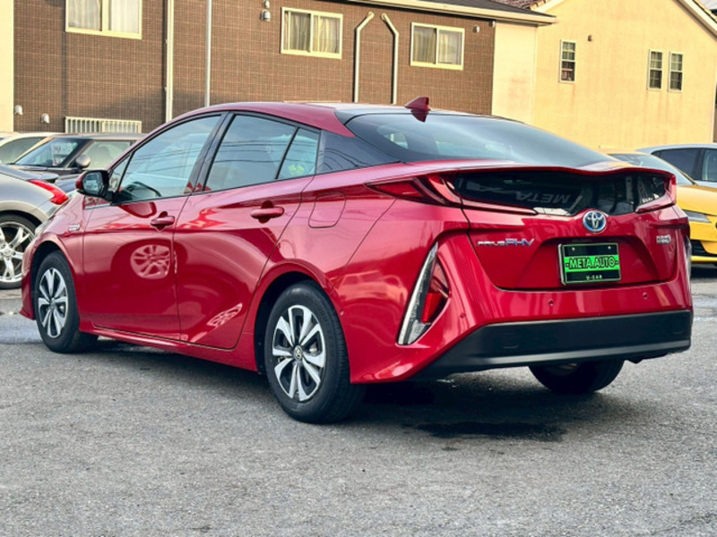 PRIUS PHV
