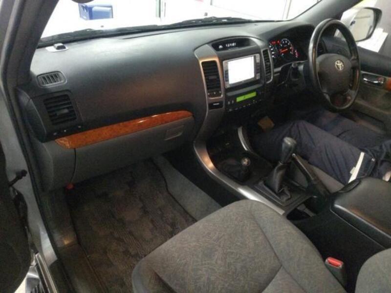 LAND CRUISER PRADO
