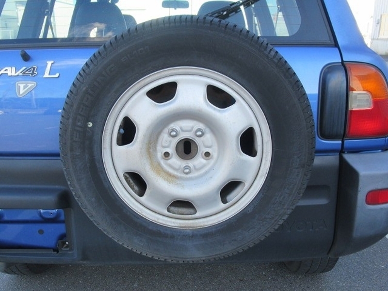 RAV4