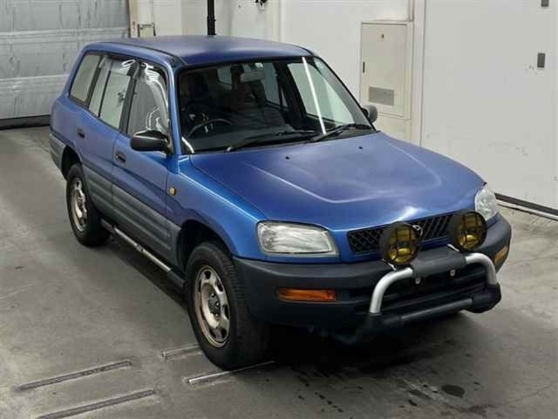 RAV4