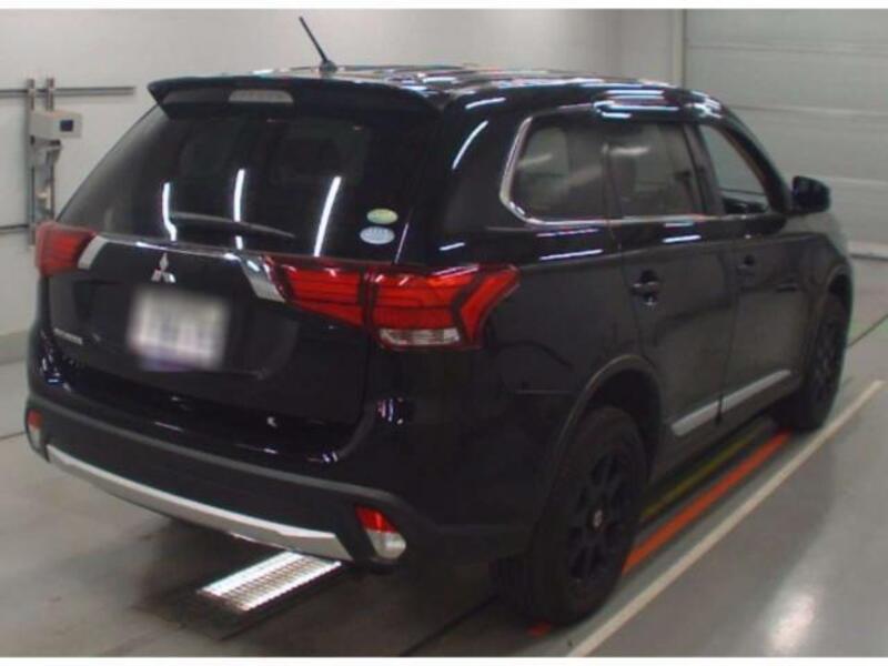 OUTLANDER