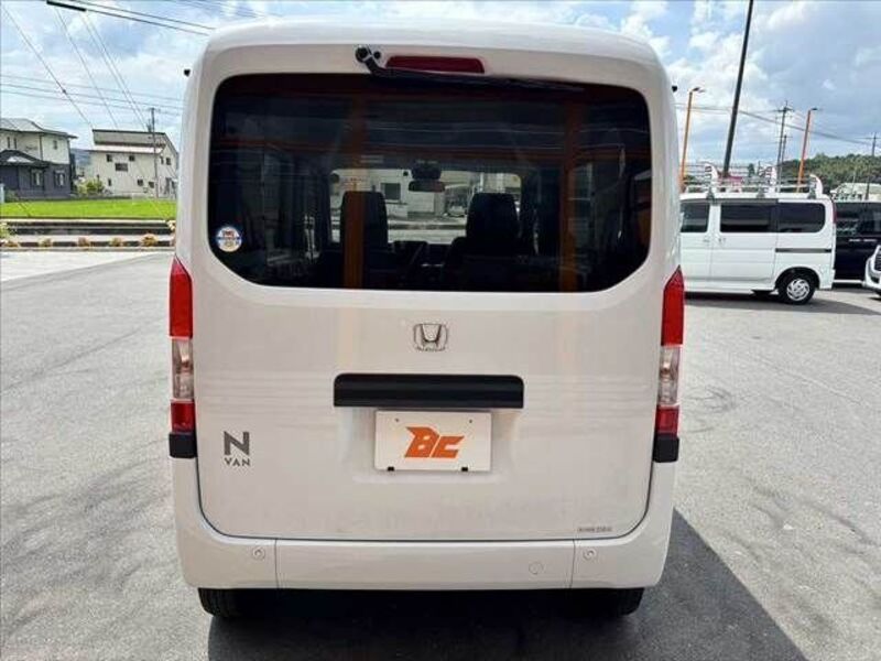 N-VAN