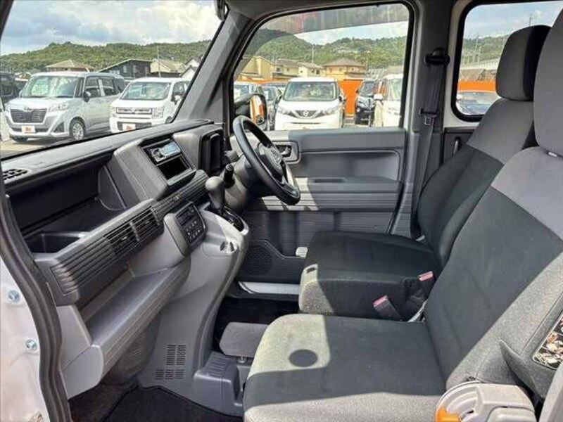 N-VAN