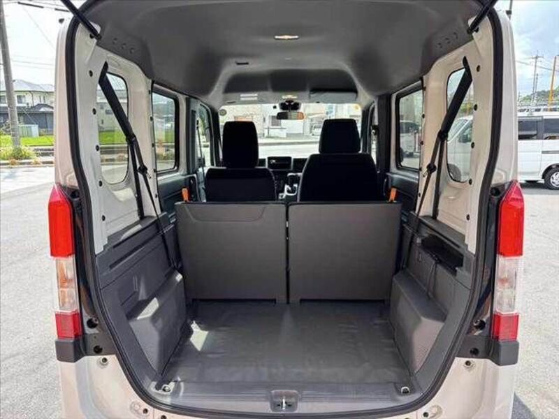 N-VAN