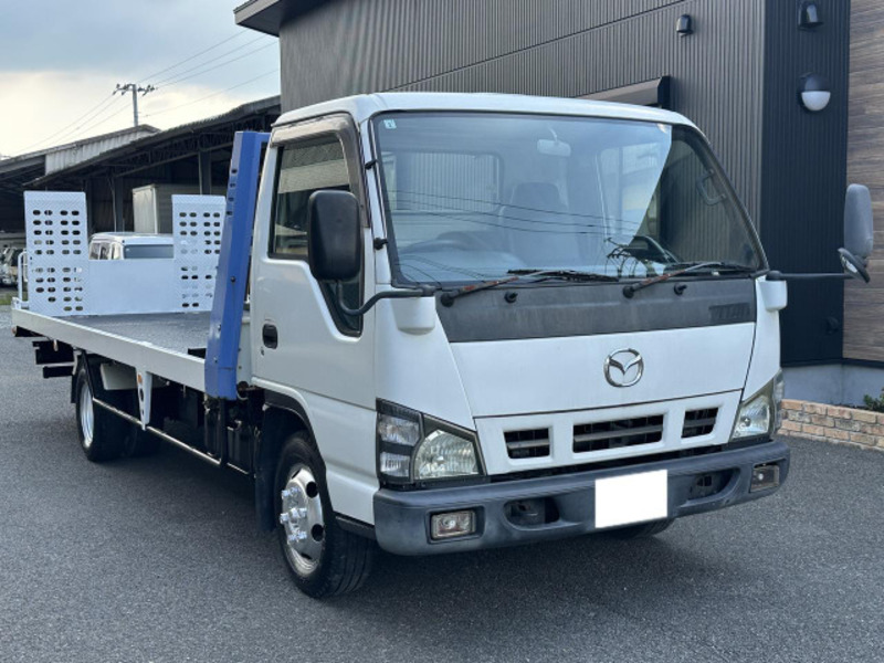 MAZDA TITAN