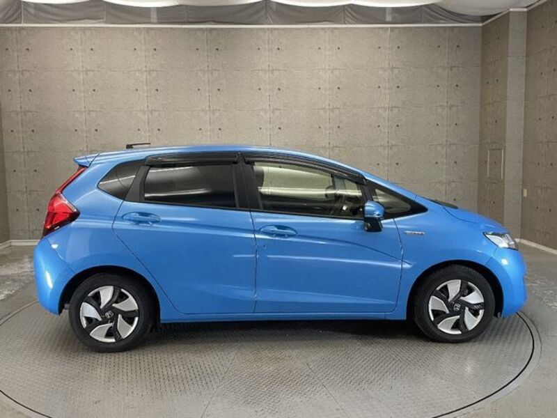 FIT HYBRID