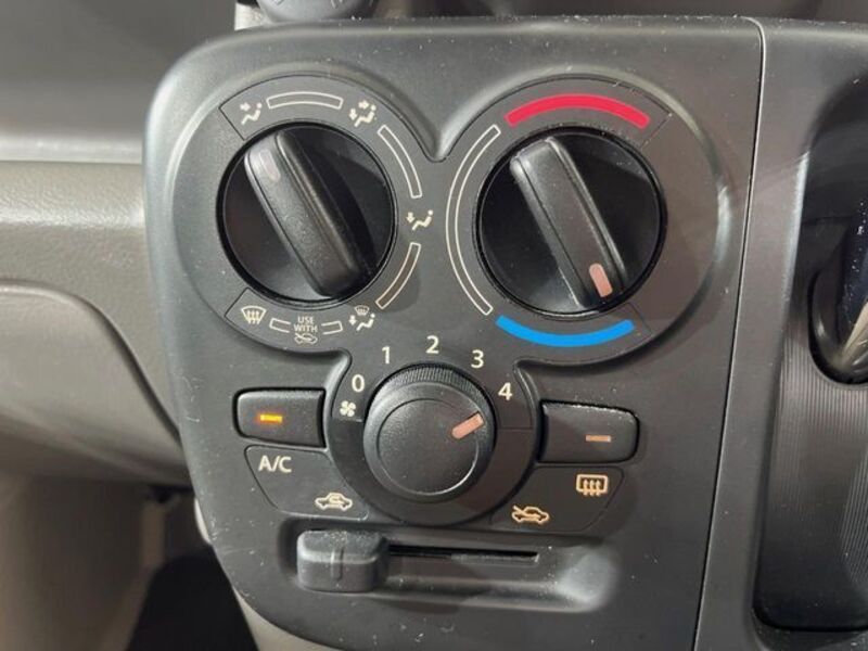 MINICAB VAN