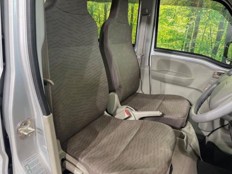 MINICAB VAN