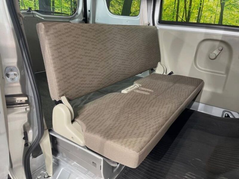 MINICAB VAN