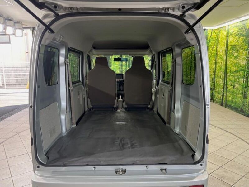 MINICAB VAN