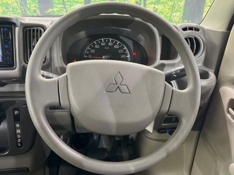 MINICAB VAN