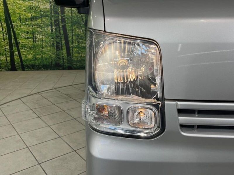 MINICAB VAN