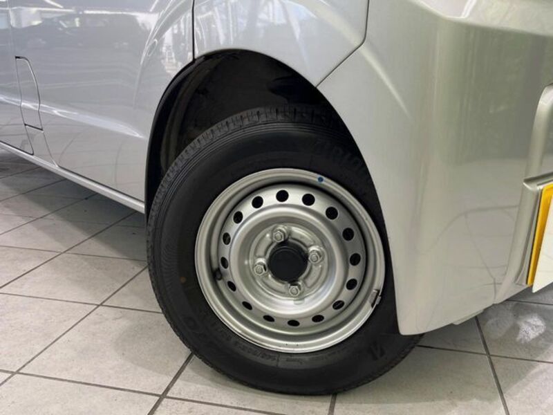 MINICAB VAN