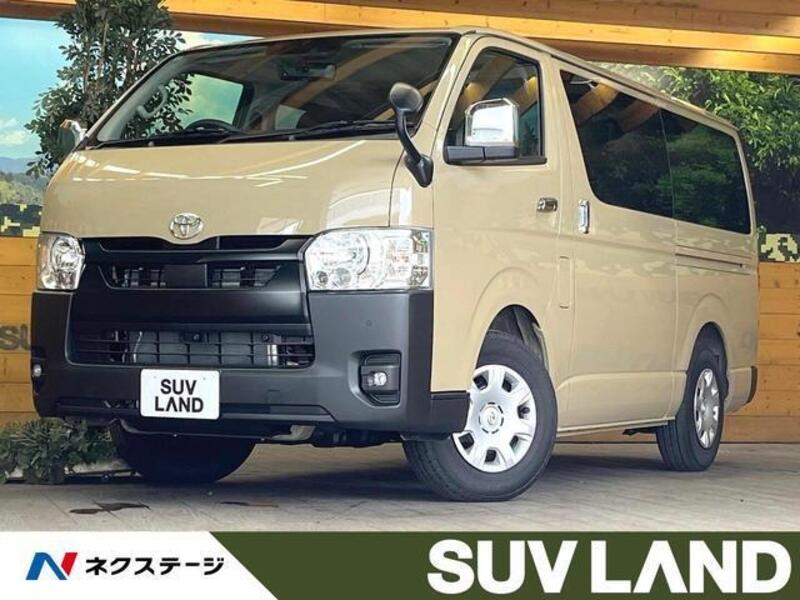 TOYOTA HIACE VAN