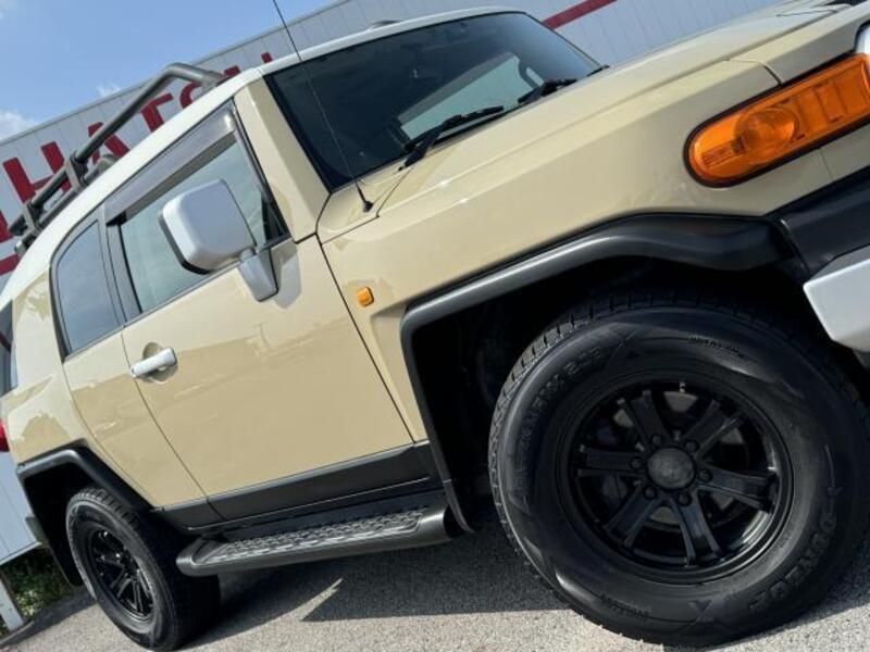 FJ CRUISER