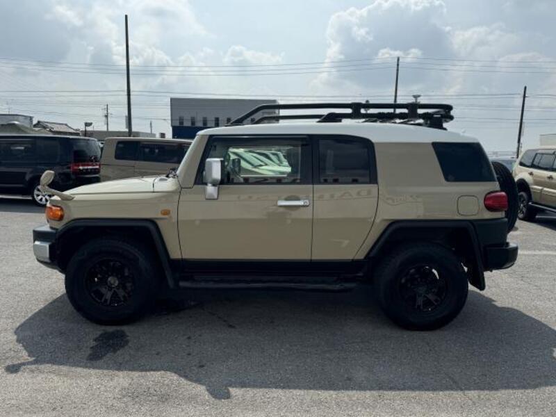 FJ CRUISER