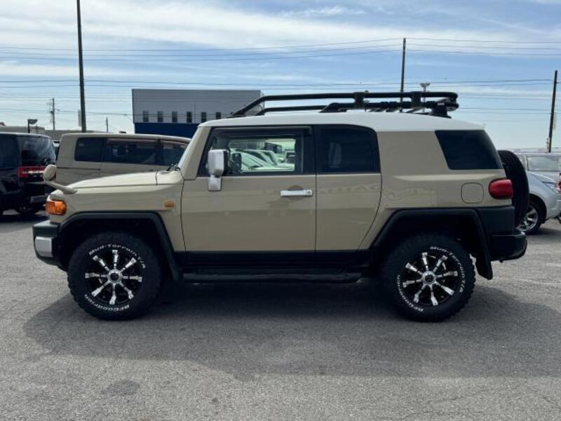 FJ CRUISER