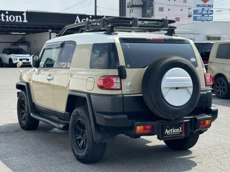 FJ CRUISER