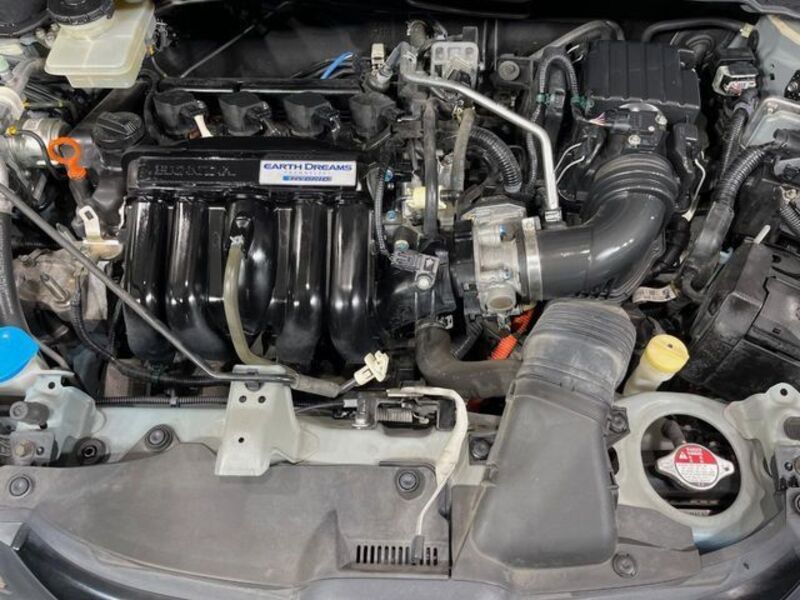 FIT HYBRID