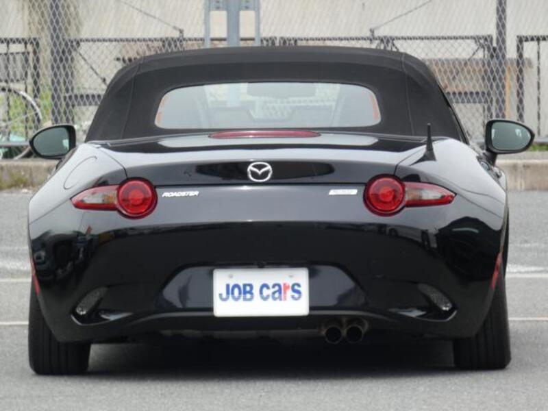 ROADSTER