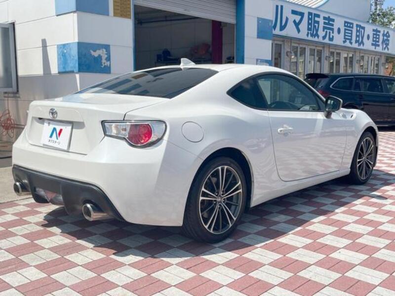 86