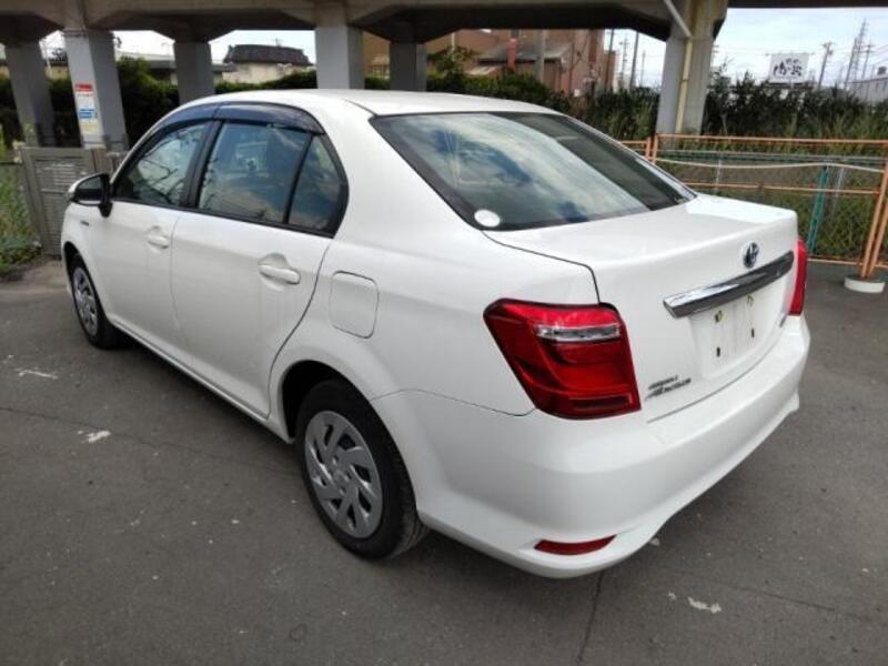 COROLLA AXIO